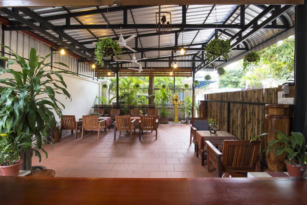 Chamraoen’s Home Siem Reap Buitenkant foto