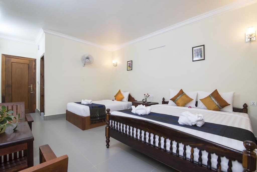Chamraoen’s Home Siem Reap Buitenkant foto