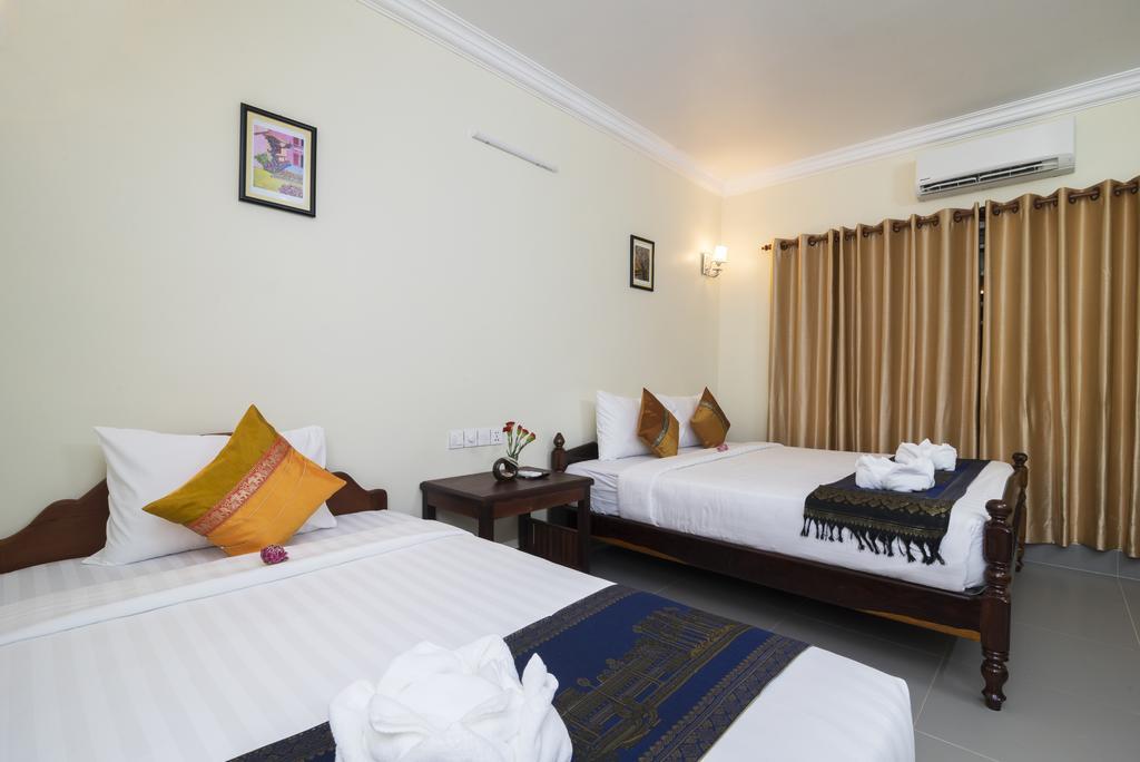 Chamraoen’s Home Siem Reap Buitenkant foto